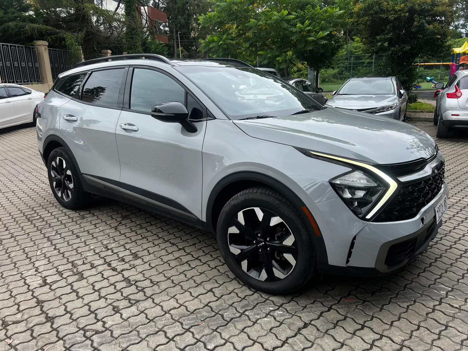 Kia Sportage 2023 — Gürcistan'da araç kiralama, Cartome