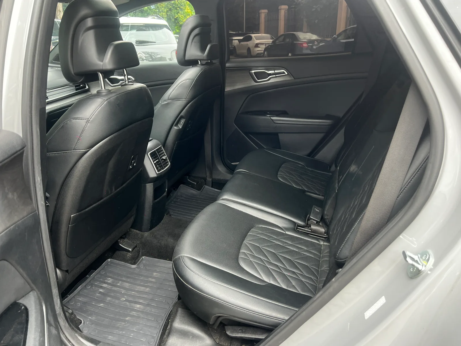Kia Sportage 2023 — Gürcistan'da araç kiralama, Cartome