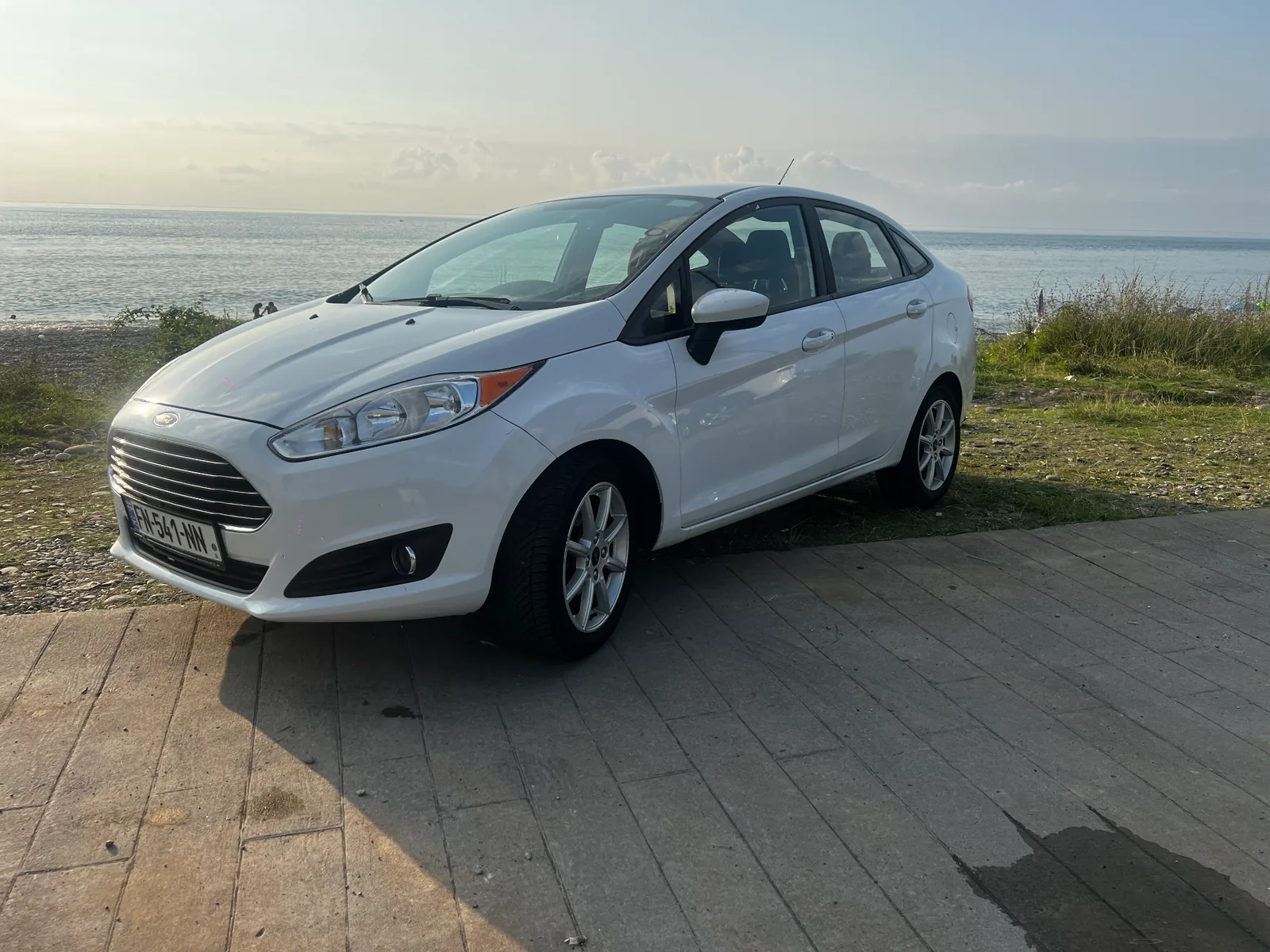 Ford Fiesta 2019 — Gürcistan'da araç kiralama, Cartome