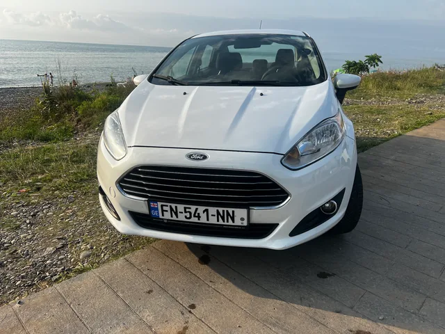 Ford Fiesta 2019 — 3