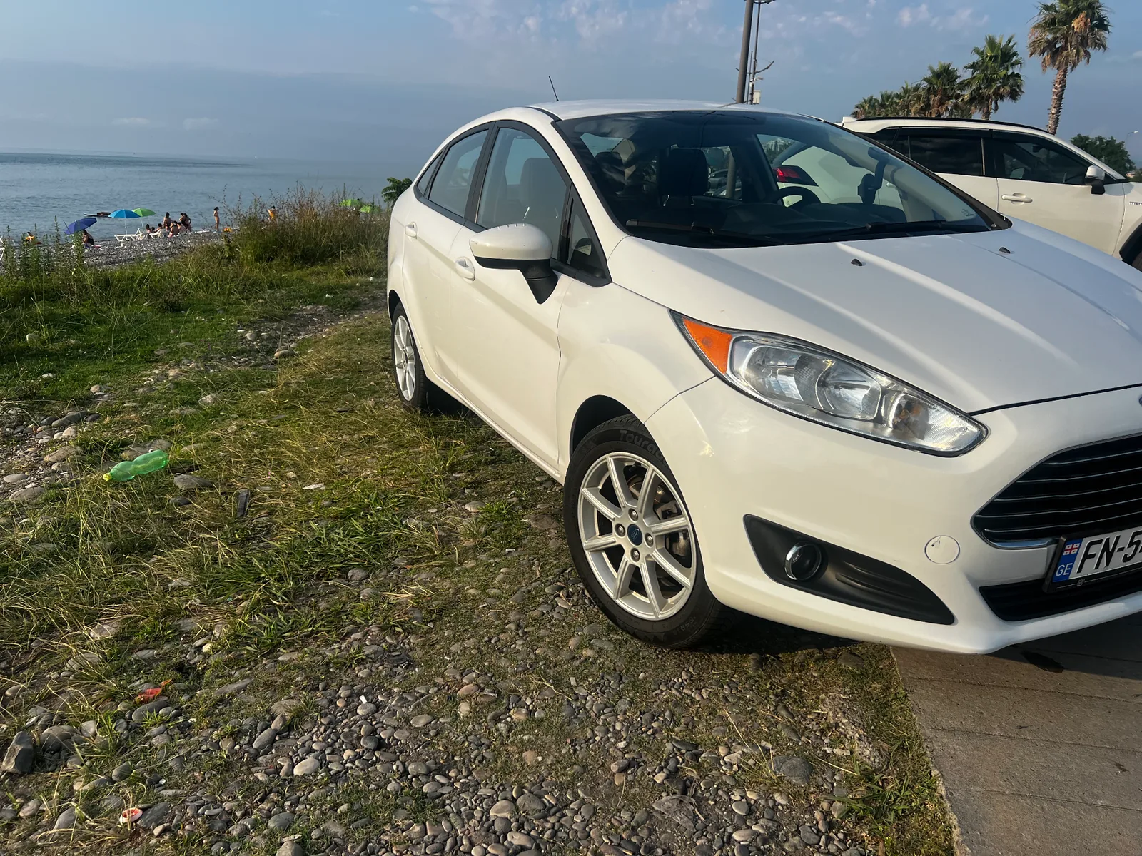 Ford Fiesta 2019 — Gürcistan'da araç kiralama, Cartome